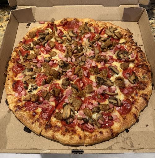 Dynamic Duo Beverage & Deli Pizza Shop